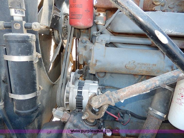 image for item I9485 1988 Mack R690ST dump truck