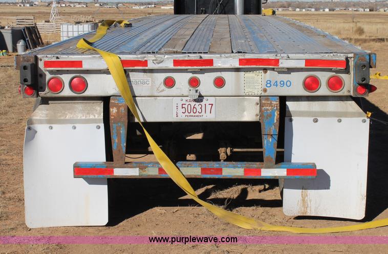 image for item C3613 2000 Manac 16248801 flatbed semi trailer
