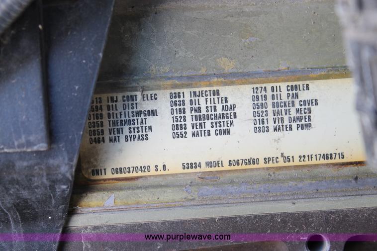 image for item C3627 1998 Peterbilt 377 semi truck