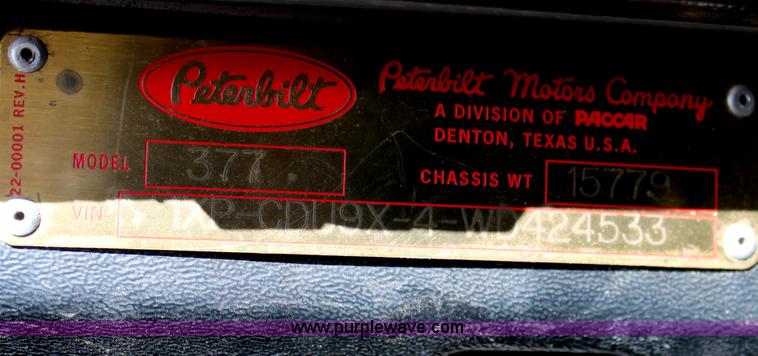 image for item C3627 1998 Peterbilt 377 semi truck