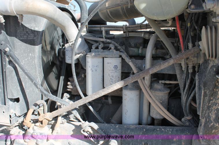 image for item C3630 1997 Mack CH613 semi truck