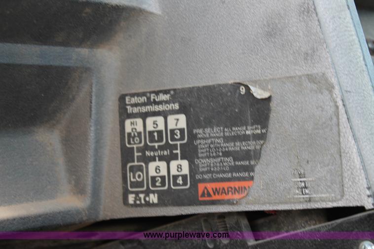 image for item C3630 1997 Mack CH613 semi truck