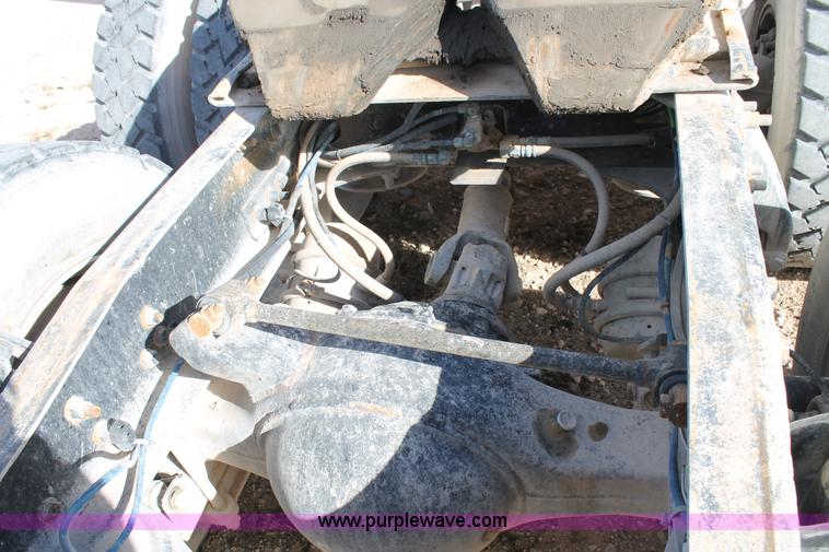 image for item C3634 1998 Freightliner Century Class semi truck