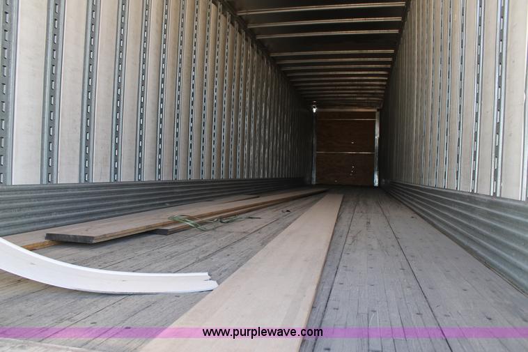 image for item C3636 2001 Lufkin TFV-CLST dry van trailer