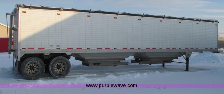 image for item E5242 2011 Timpte tandem axle hopper bottom trailer