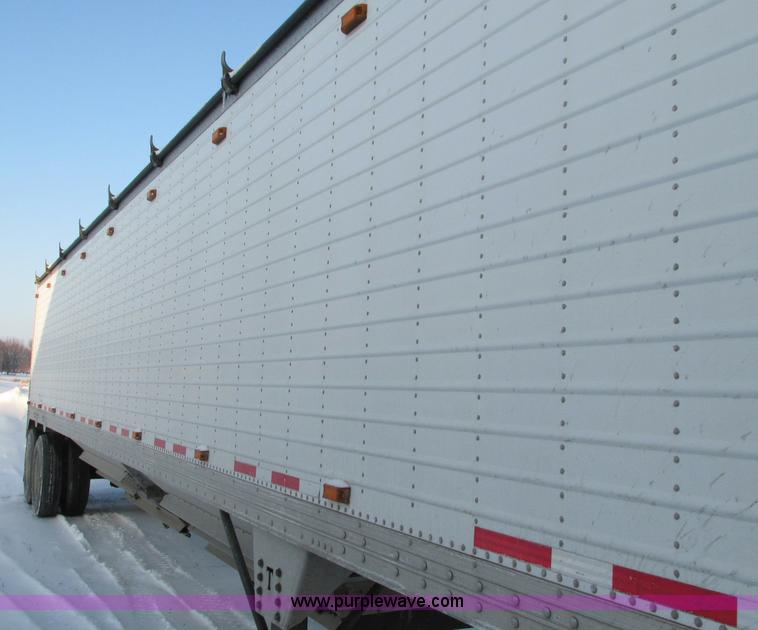 image for item E5242 2011 Timpte tandem axle hopper bottom trailer