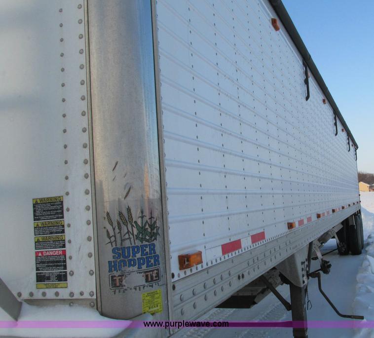 image for item E5242 2011 Timpte tandem axle hopper bottom trailer