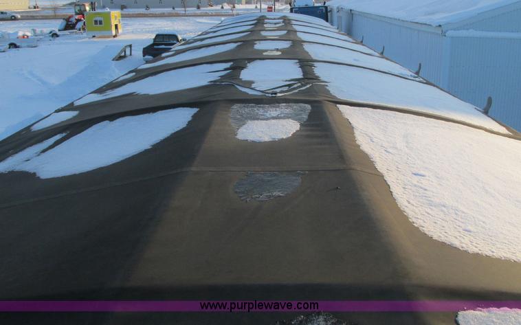 image for item E5242 2011 Timpte tandem axle hopper bottom trailer