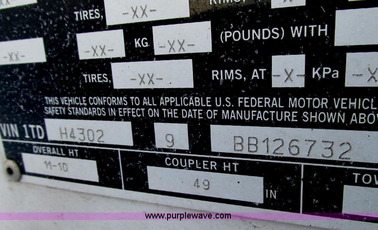 image for item E5242 2011 Timpte tandem axle hopper bottom trailer