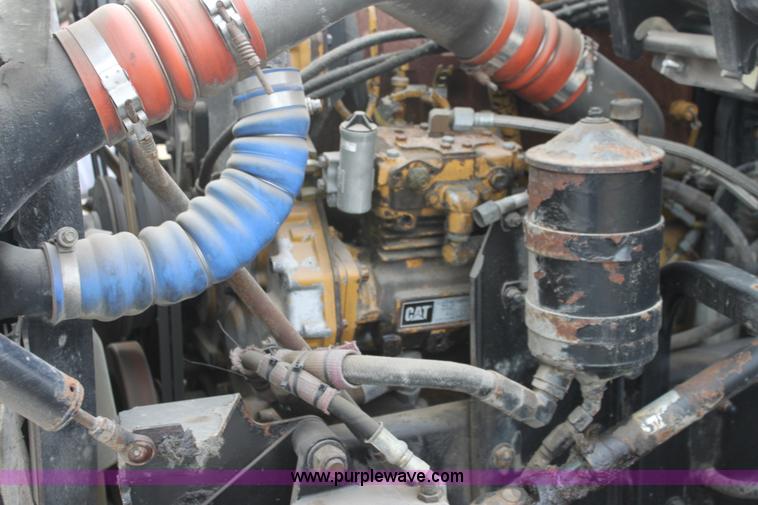 image for item G4454 1997 Kenworth T2000 semi truck