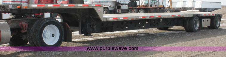 image for item H8356 2000 Transcraft 48' spread axle drop deck trailer