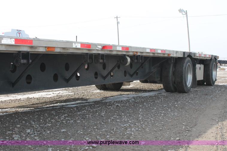 image for item H8356 2000 Transcraft 48' spread axle drop deck trailer