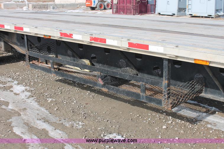image for item H8356 2000 Transcraft 48' spread axle drop deck trailer