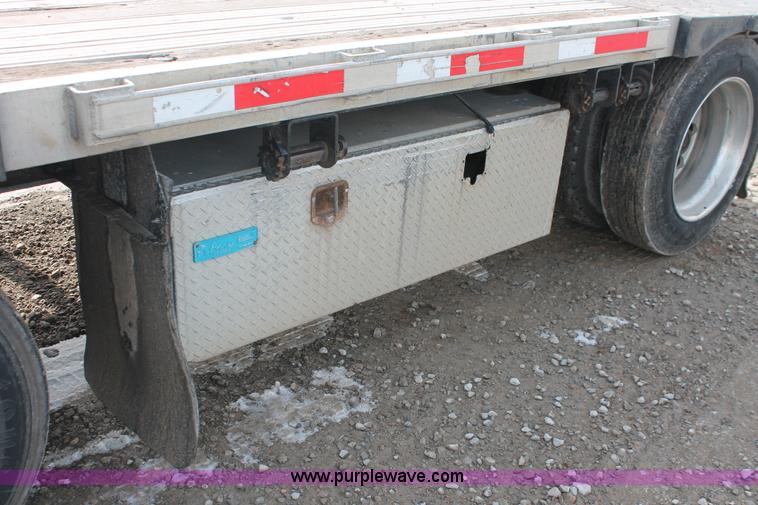 image for item H8356 2000 Transcraft 48' spread axle drop deck trailer