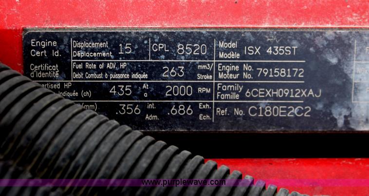 image for item H8376 2007 International 9400i semi truck