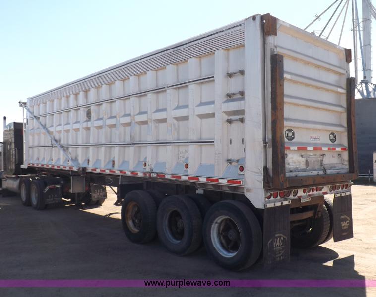 image for item I7584 2000 Mack end dump trailer