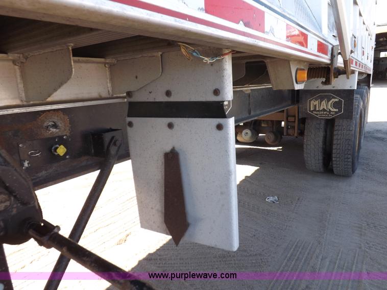 image for item I7584 2000 Mack end dump trailer