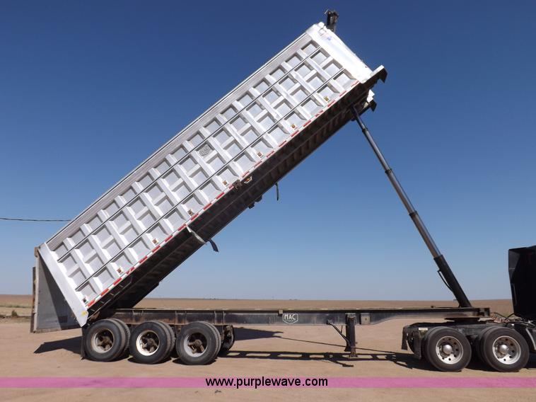 image for item I7584 2000 Mack end dump trailer