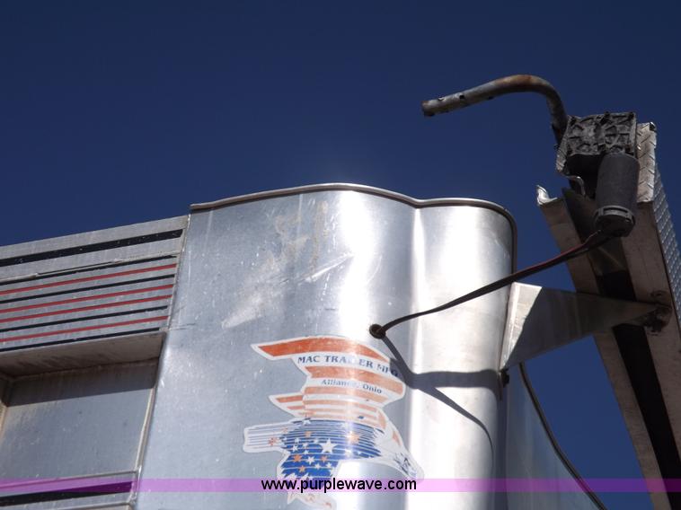 image for item I7584 2000 Mack end dump trailer
