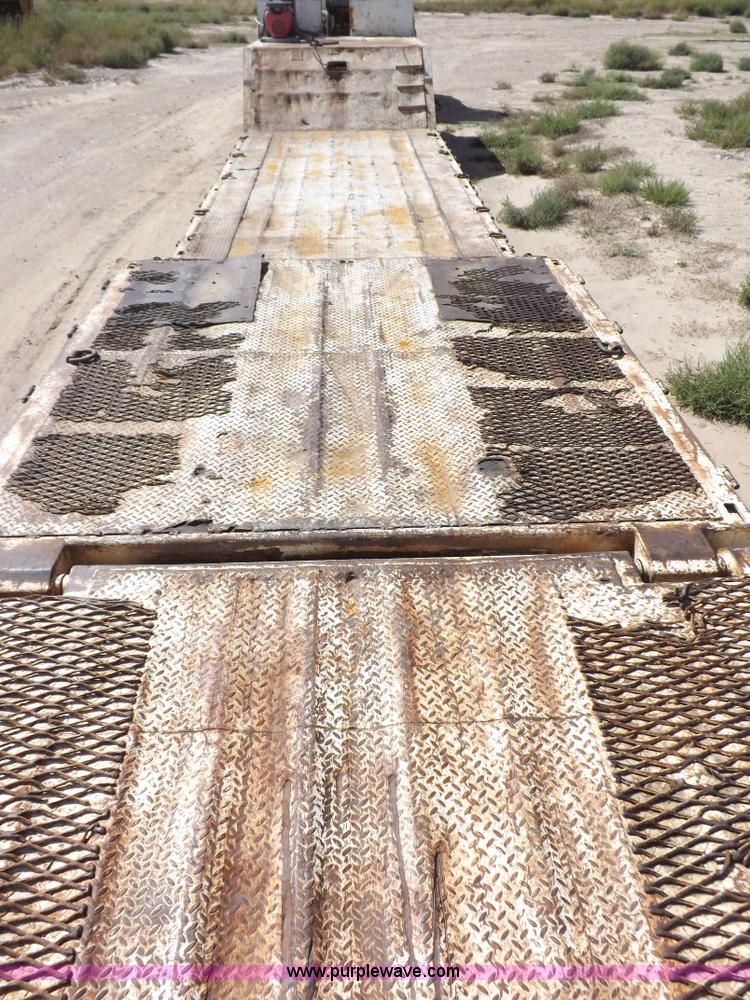 image for item I8481 1984 Wilson MovAll hydraulic trailer