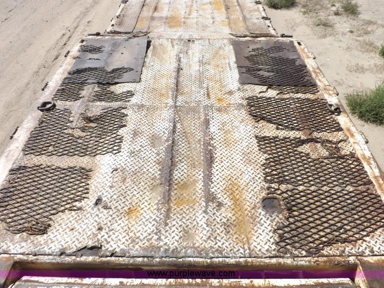 image for item I8481 1984 Wilson MovAll hydraulic trailer