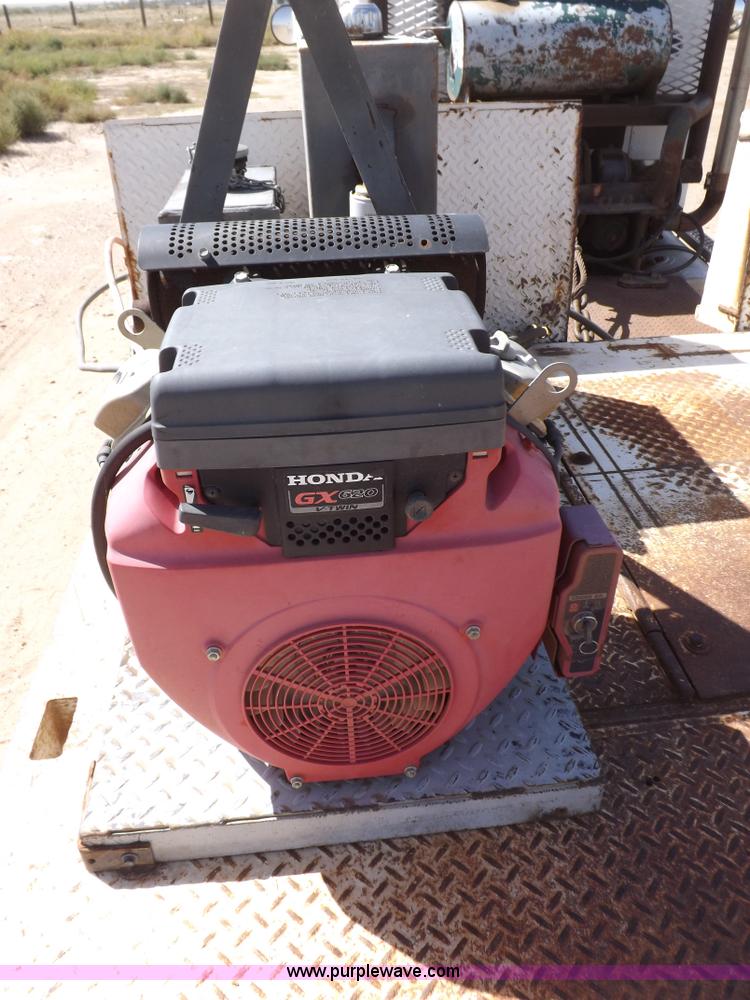 image for item I8481 1984 Wilson MovAll hydraulic trailer