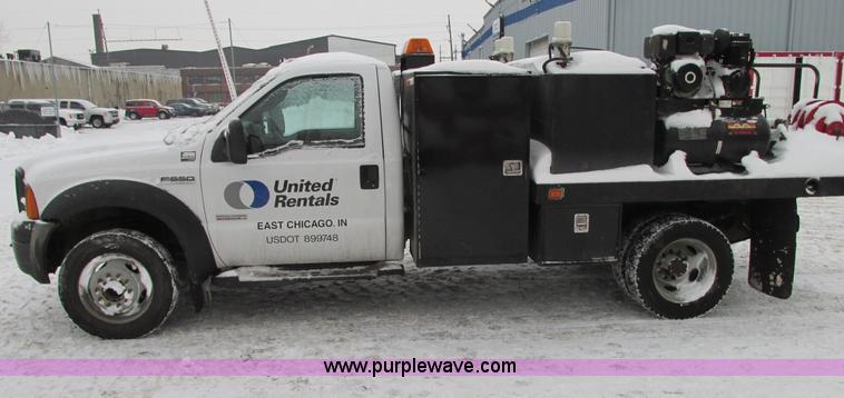 image for item G9180 2007 Ford F550 service truck