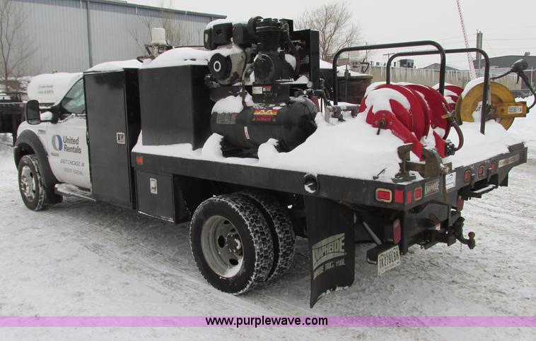 image for item G9180 2007 Ford F550 service truck