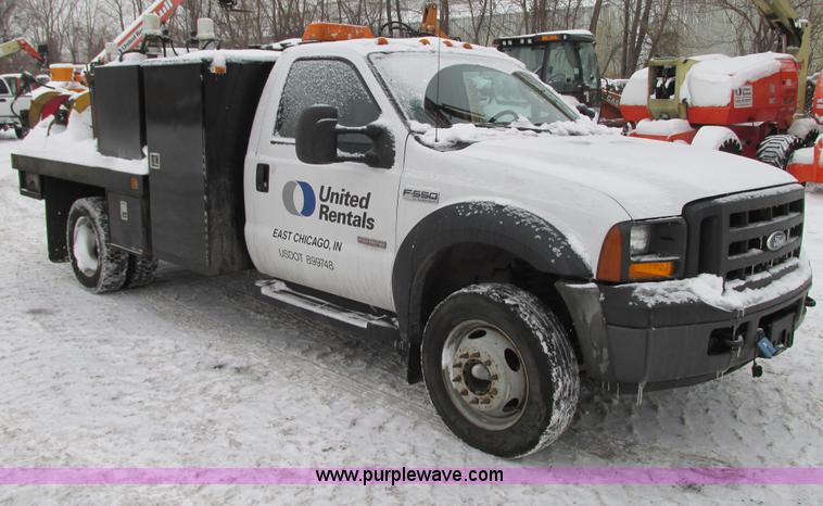 image for item G9180 2007 Ford F550 service truck