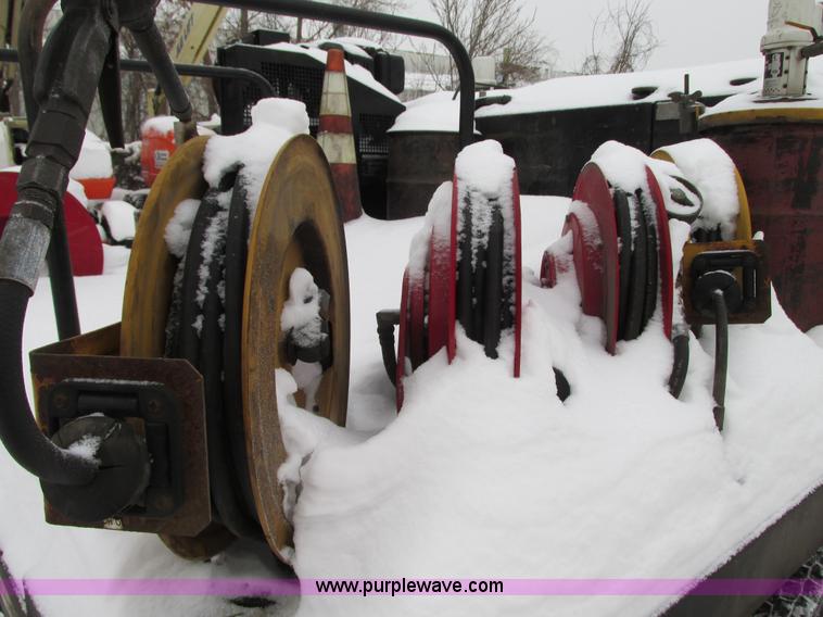 image for item G9180 2007 Ford F550 service truck