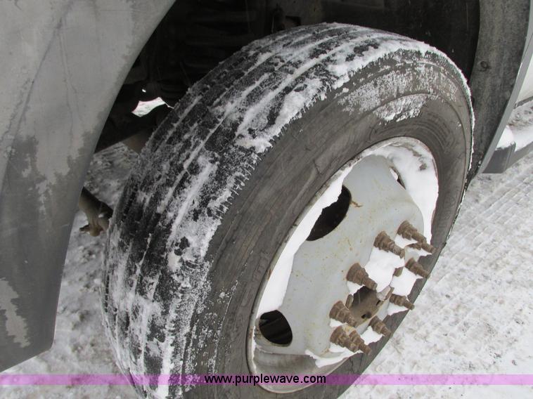 image for item G9180 2007 Ford F550 service truck