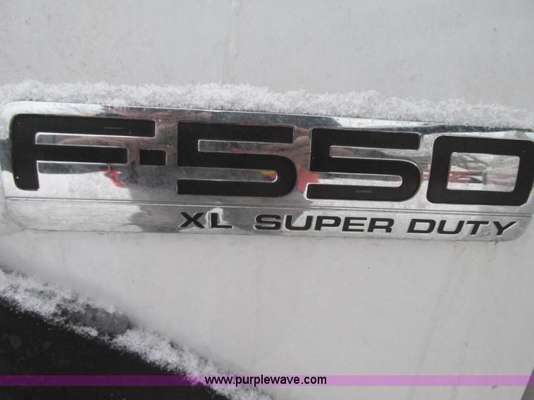 image for item G9180 2007 Ford F550 service truck