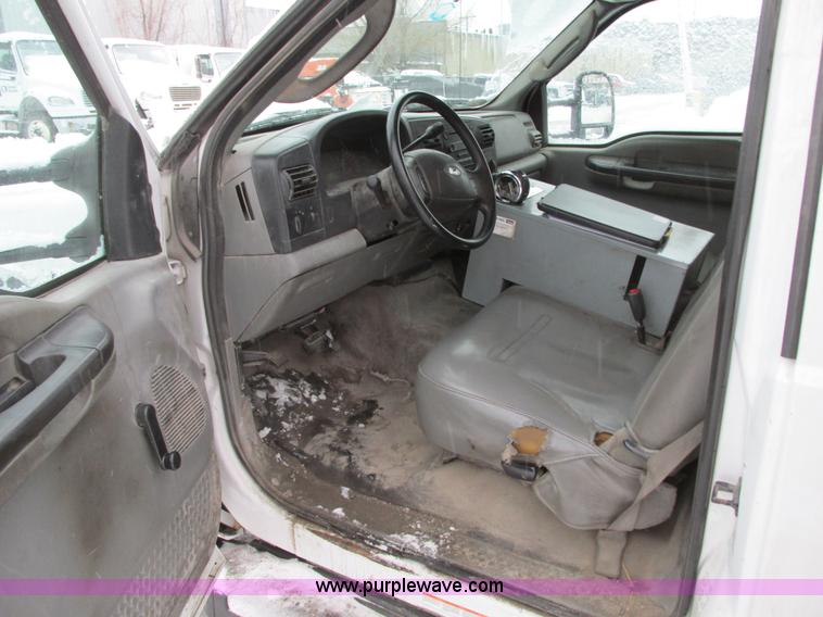 image for item G9180 2007 Ford F550 service truck