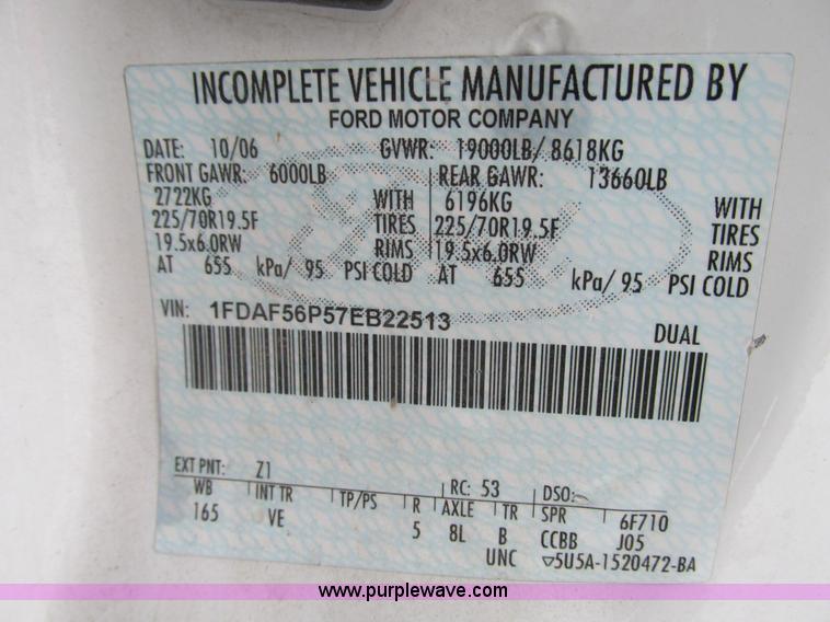 image for item G9180 2007 Ford F550 service truck