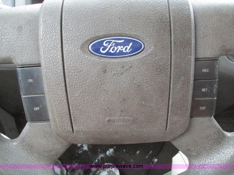 image for item G9182 2007 Ford F150 XLT SuperCab pickup truck