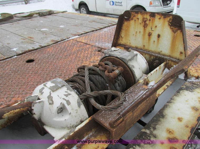 image for item G9184 2007 Trail-Eze TE80HT heavy duty trailer