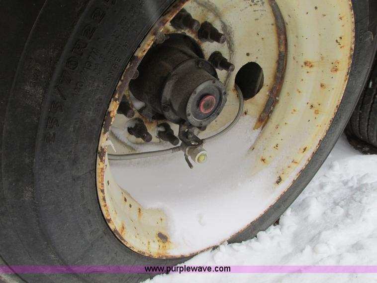 image for item G9184 2007 Trail-Eze TE80HT heavy duty trailer