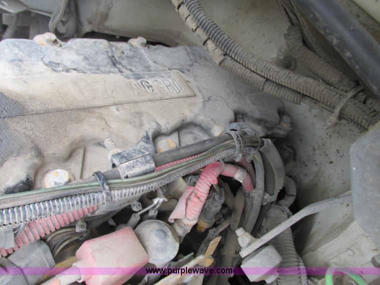 image for item G9185 2006 Freightliner Business Class M2 rollback truck