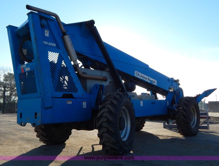 image for item H3886 2007 Genie GTH-1056 telehandler