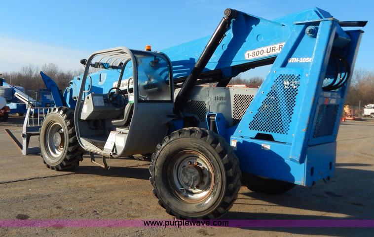 image for item H3886 2007 Genie GTH-1056 telehandler