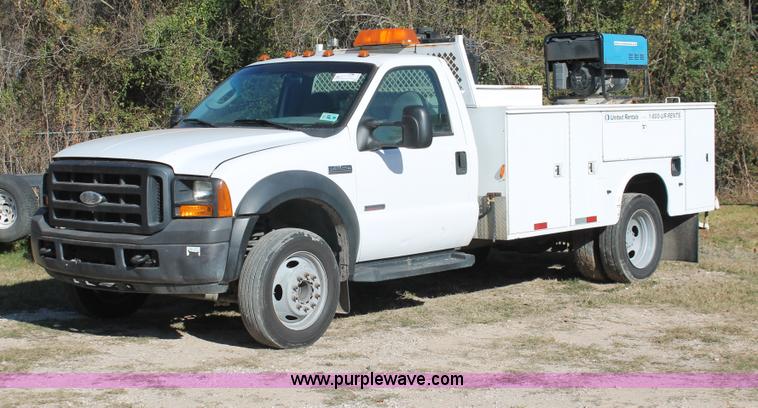 image for item H8286 2007 Ford F550 Super Duty XL service truck