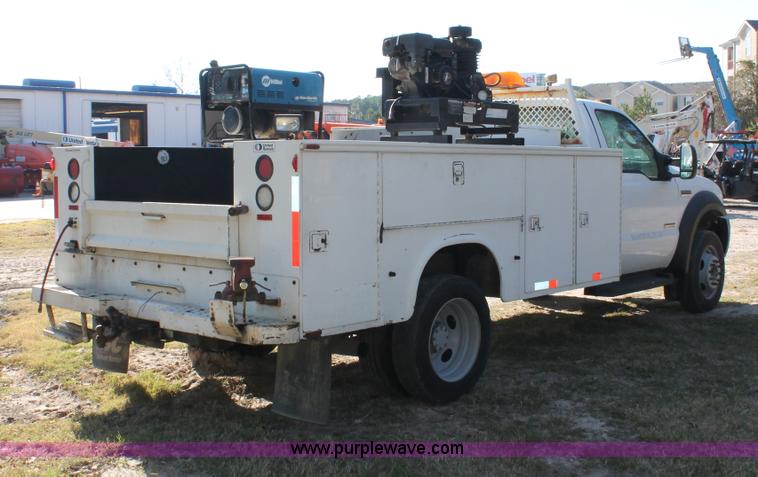 image for item H8286 2007 Ford F550 Super Duty XL service truck