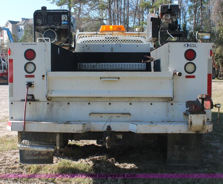 image for item H8286 2007 Ford F550 Super Duty XL service truck