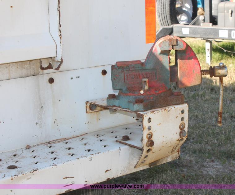 image for item H8286 2007 Ford F550 Super Duty XL service truck