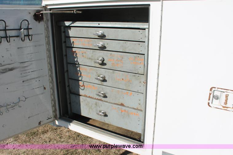 image for item H8286 2007 Ford F550 Super Duty XL service truck