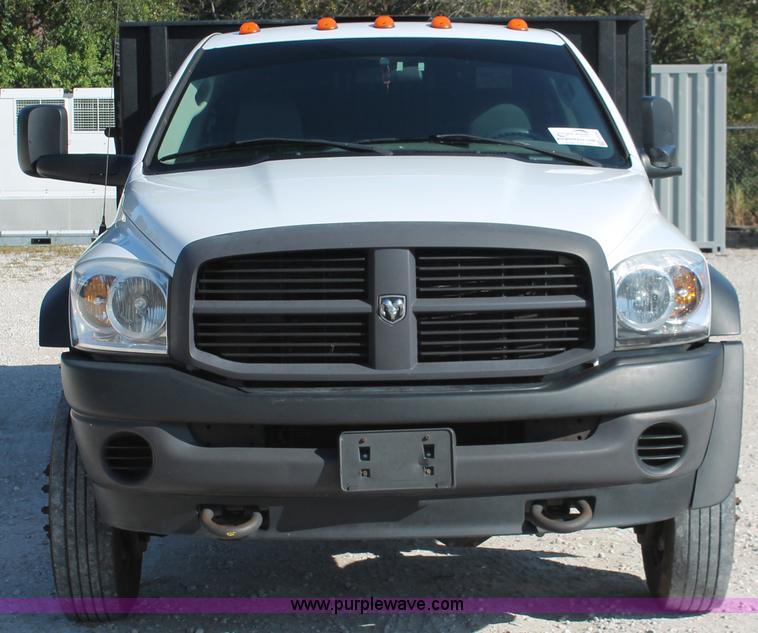 image for item H8303 2008 Dodge Ram 5500 HD stake bed truck