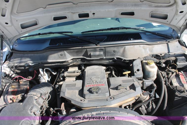 image for item H8303 2008 Dodge Ram 5500 HD stake bed truck