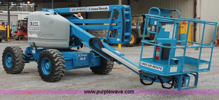 image for item H8305 2003 Genie Z45/25 articulating boom lift