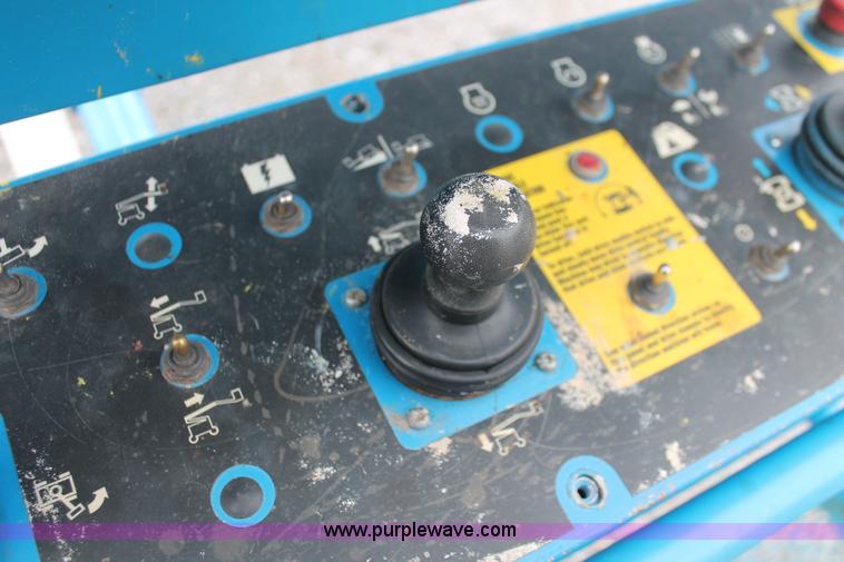 image for item H8305 2003 Genie Z45/25 articulating boom lift