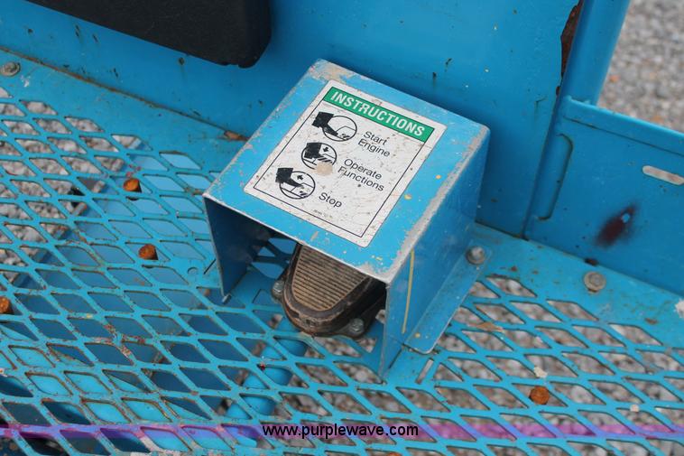 image for item H8305 2003 Genie Z45/25 articulating boom lift